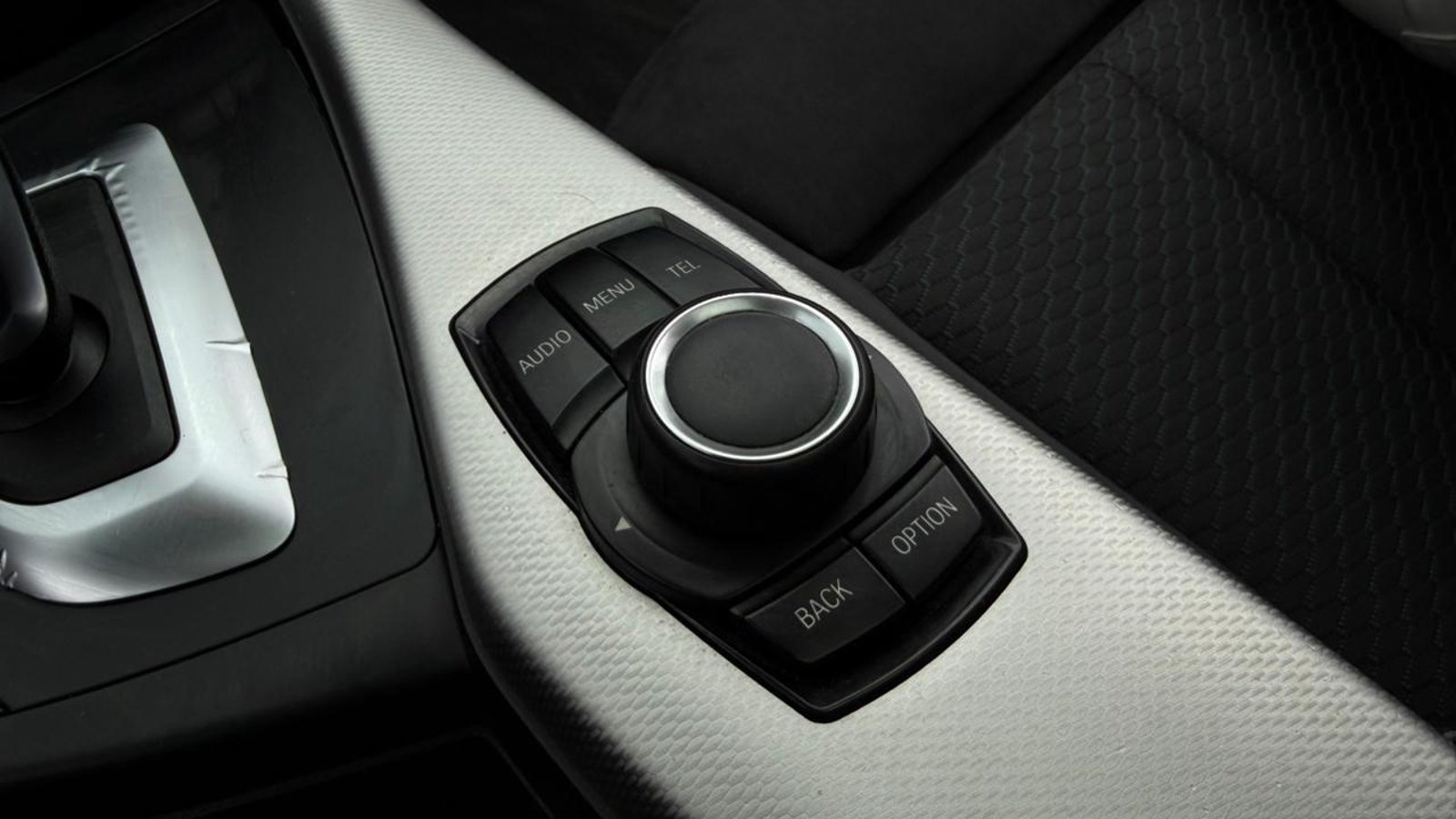 BMW 120i 2017 - Imagen 17 de 20