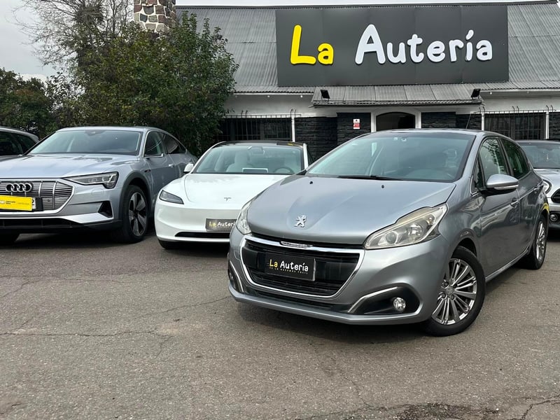 Peugeot 208 2019