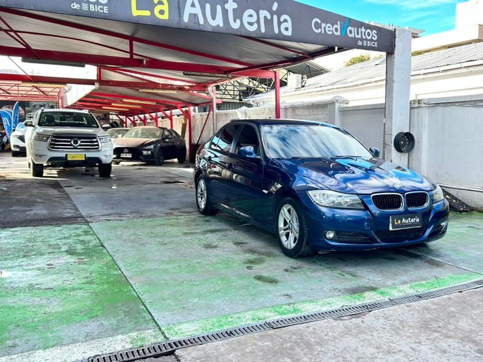 BMW 316I 2012 - Foto 2 de 20