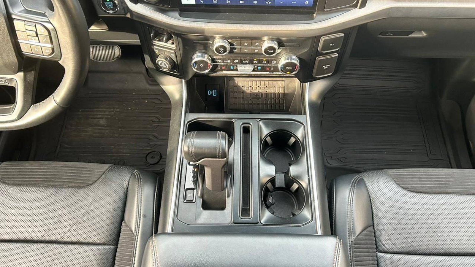 Ford F-150 2024 - Imagen 16 de 20