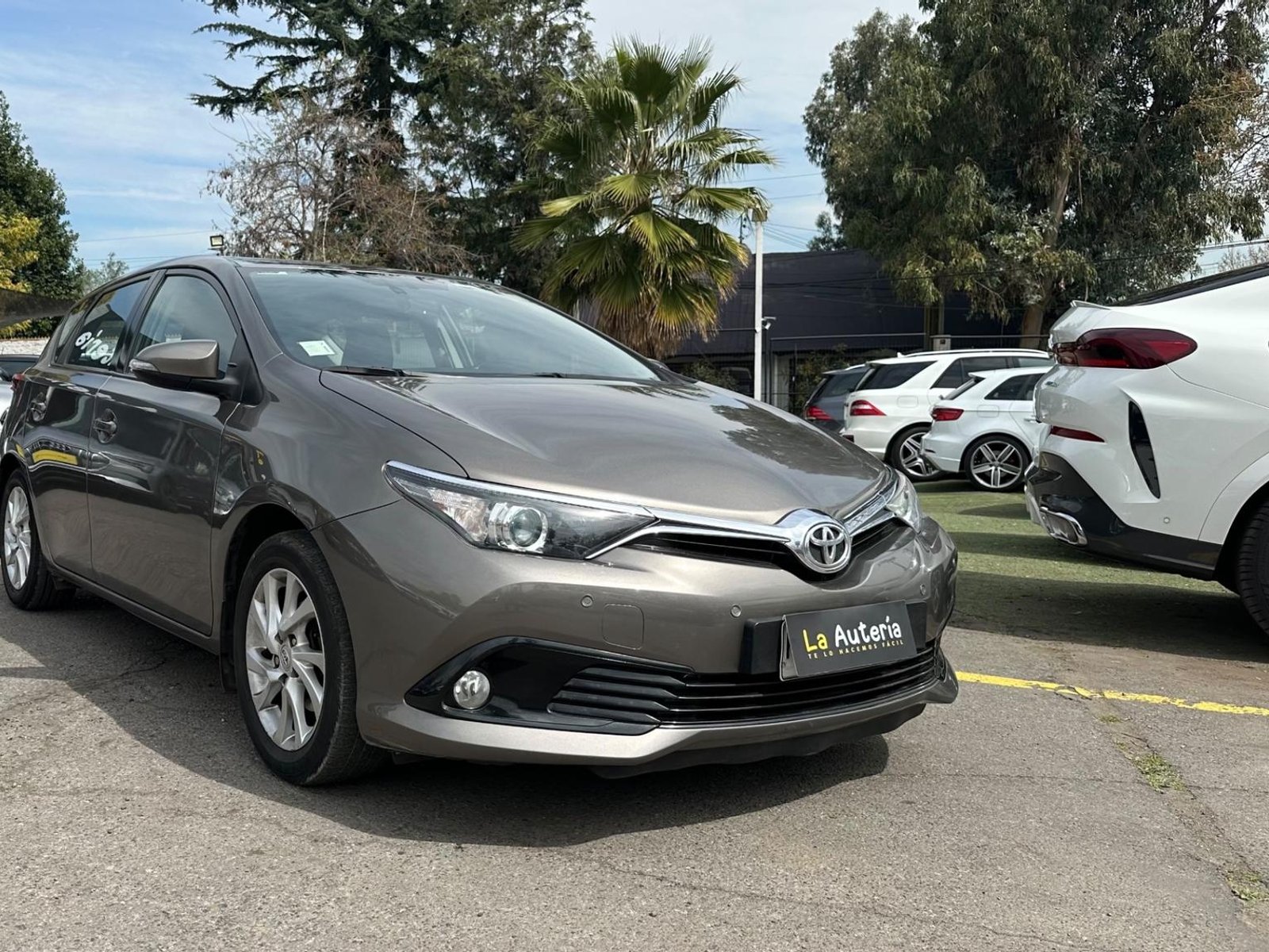 Toyota AURIS HATCH BACK 1.6 AUT 2019 - Foto 2 de 19