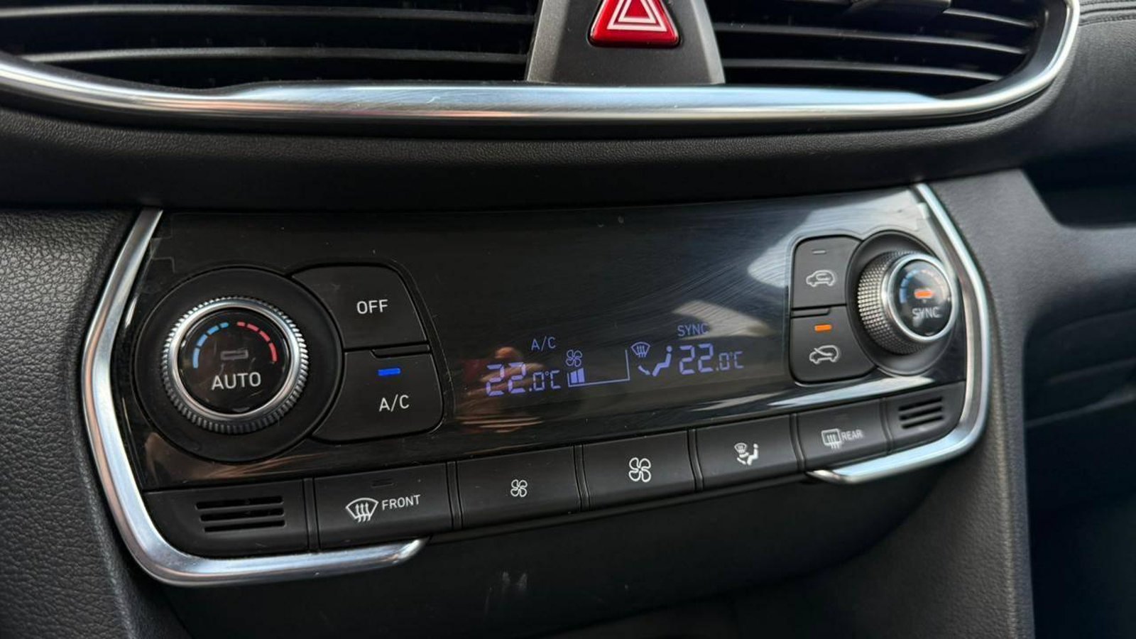 HYUNDAI SANTA FE 2021 - Imagen 15 de 20
