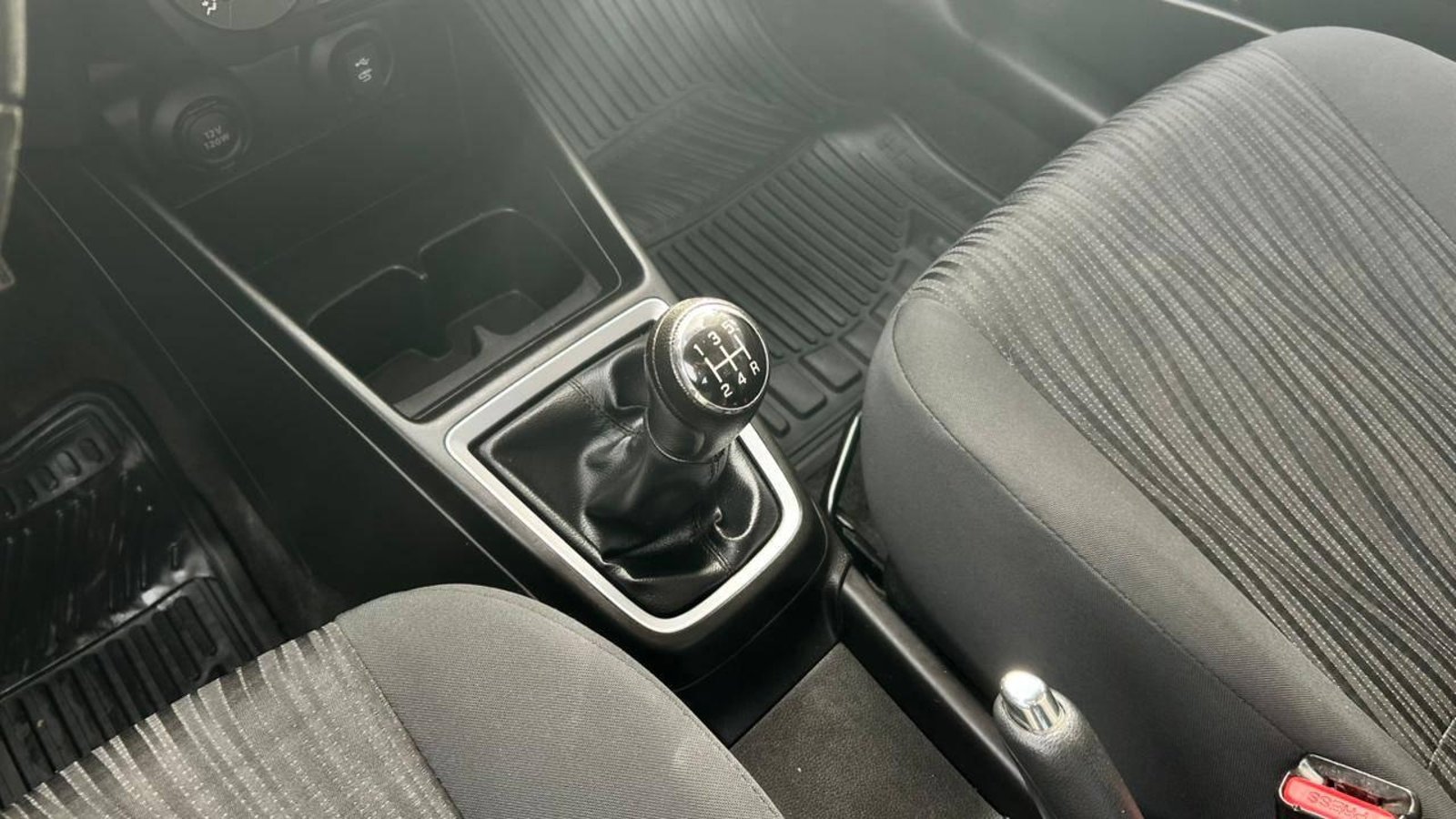 Suzuki Dzire 2019 - Imagen 14 de 20