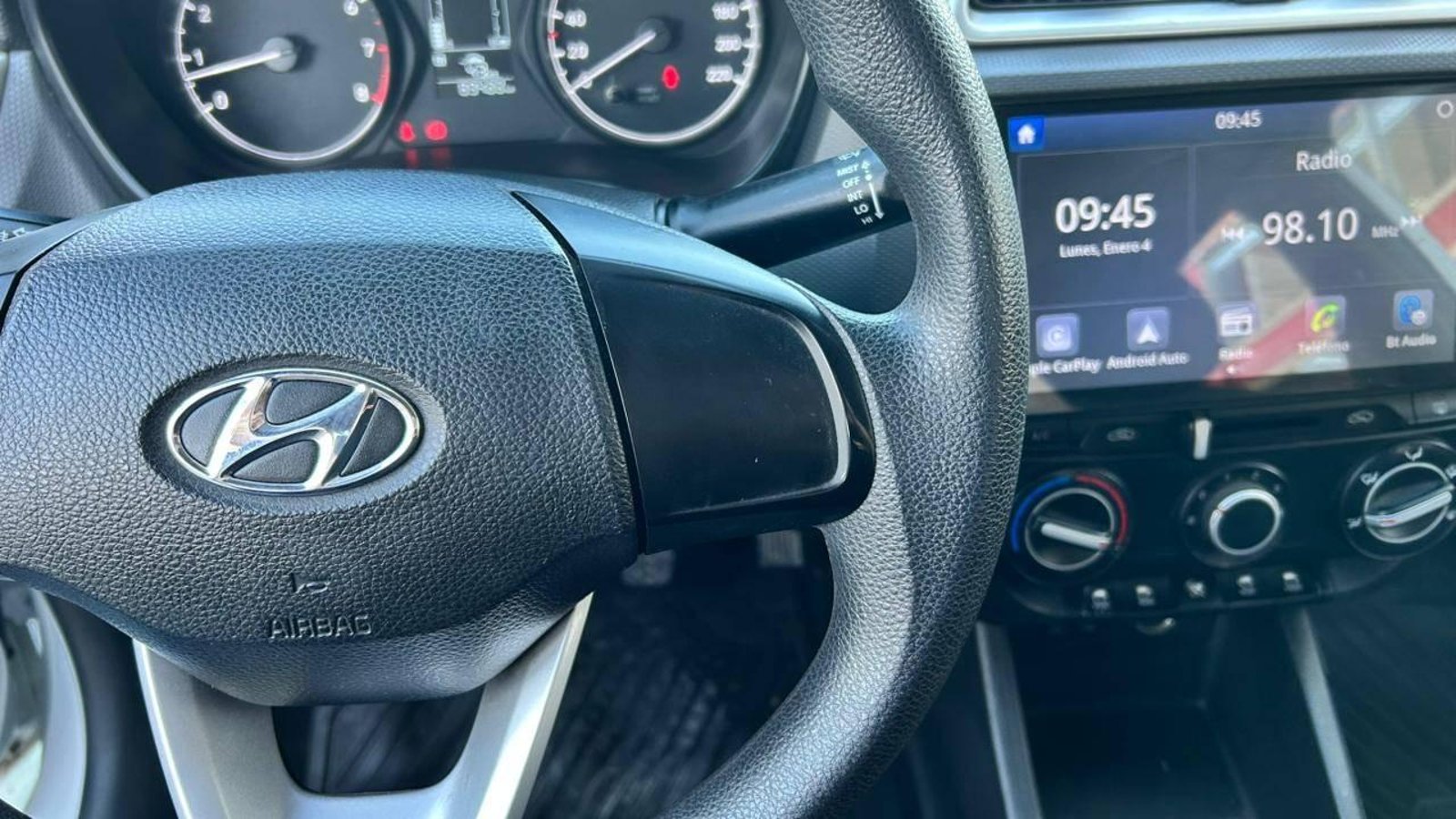 Hyundai Verna 2021 - Imagen 17 de 20