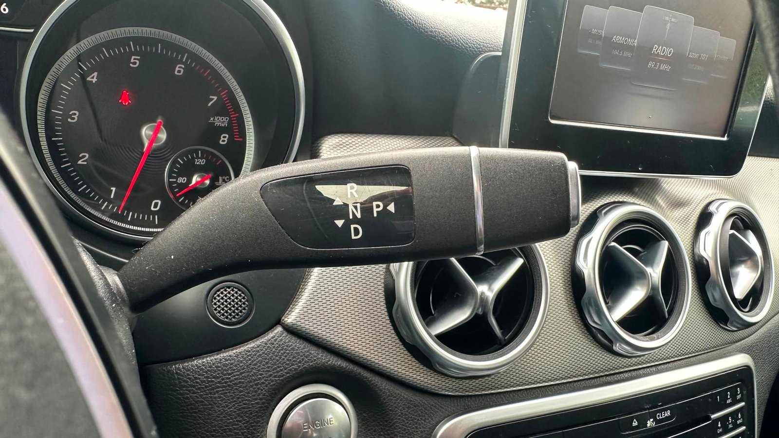 Mercedes-Benz GLA 2019 - Imagen 10 de 20