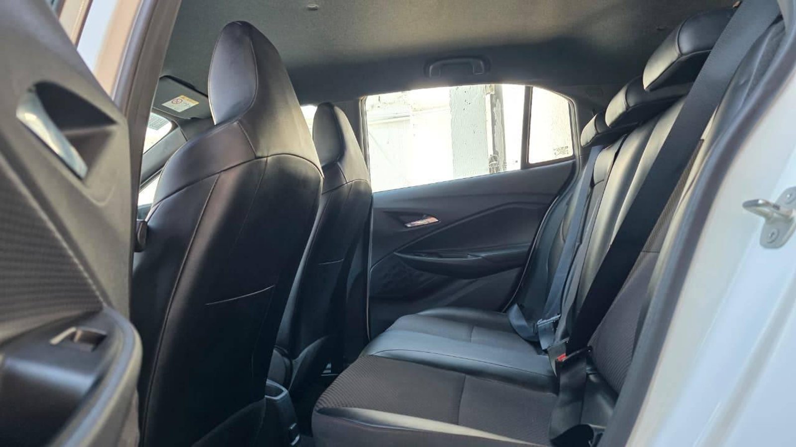 Chevrolet Onix Turbo 2024 - Imagen 17 de 18