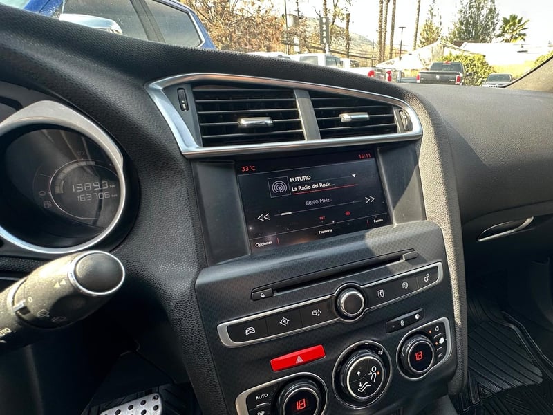 DS Automobiles 4 HDI HB 2.0 AUT 2018 - Imagen 13 de 18