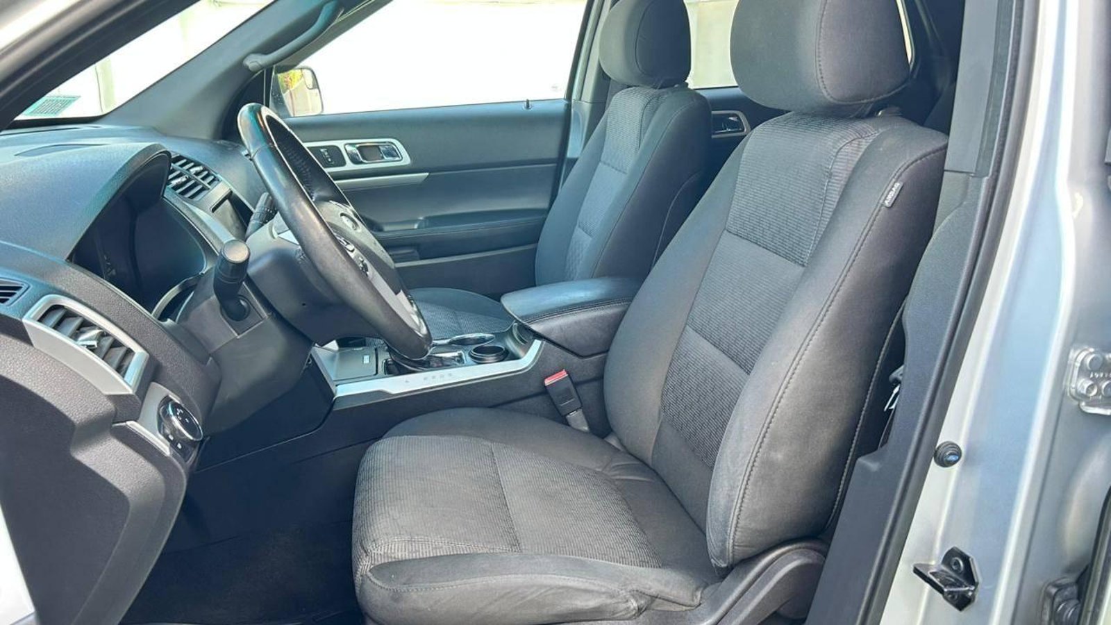 Ford Explorer 2015 - Imagen 6 de 20