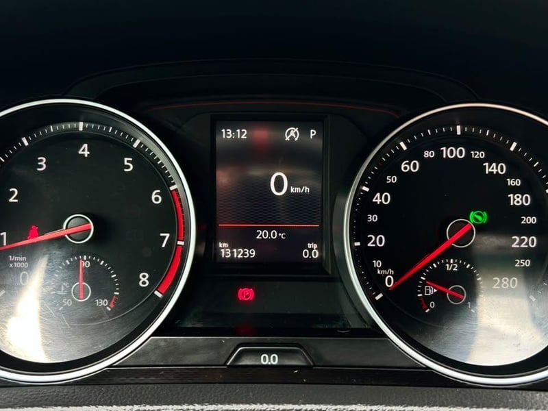 Volkswagen GOLF 2017 - Imagen 9 de 20