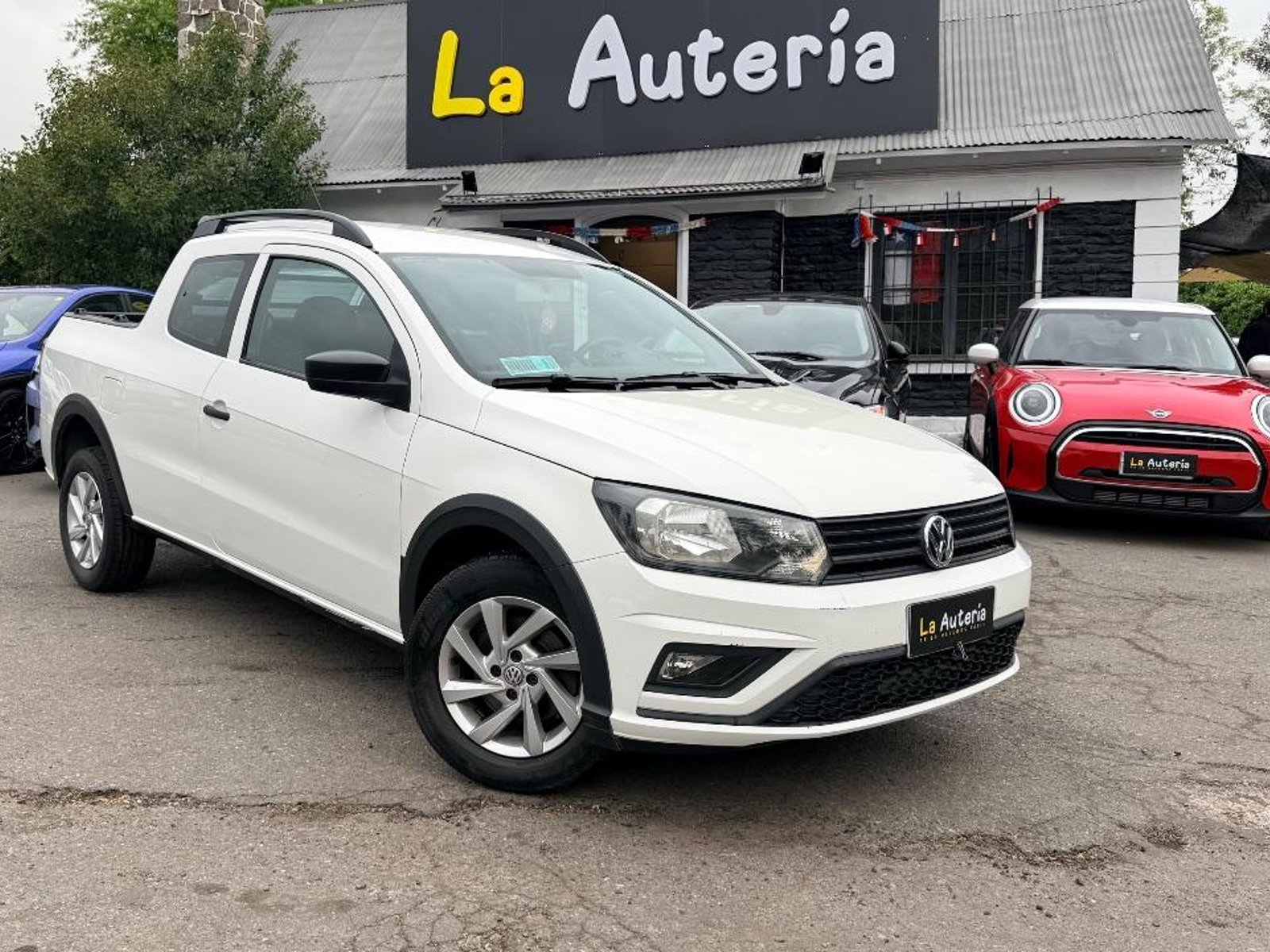 Volkswagen SAVEIRO 2023 - Foto 2 de 19
