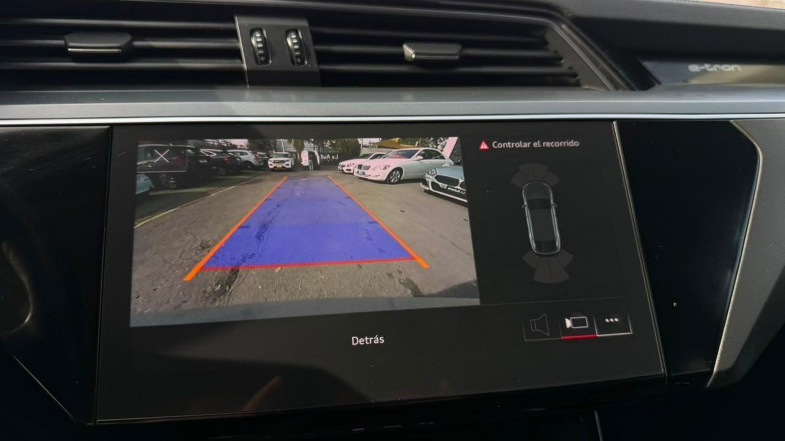 AUDI E TRON 2022 - Imagen 18 de 20