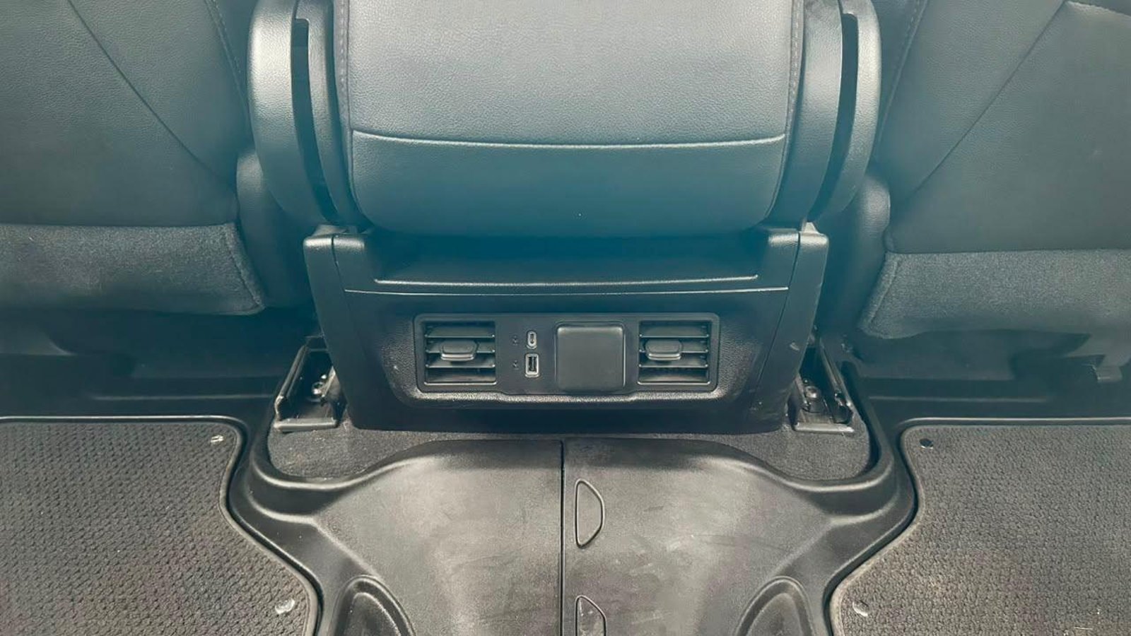 Chevrolet Silverado 2023 - Imagen 16 de 20
