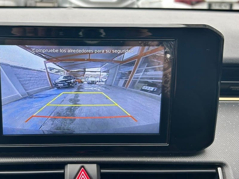Kia K3 2025 - Imagen 13 de 20