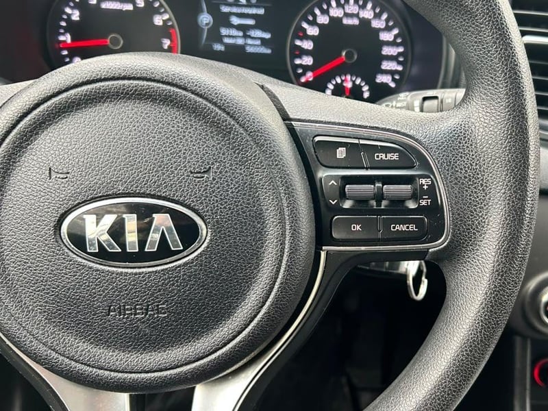 Kia SPORTAGE 2016 - Imagen 16 de 20
