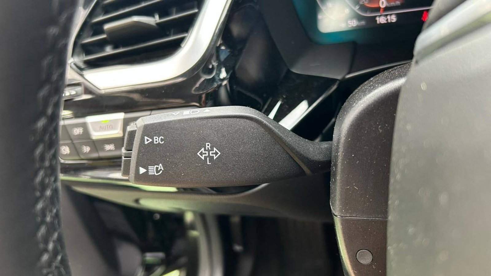 BMW Z4 2025 - Imagen 15 de 20