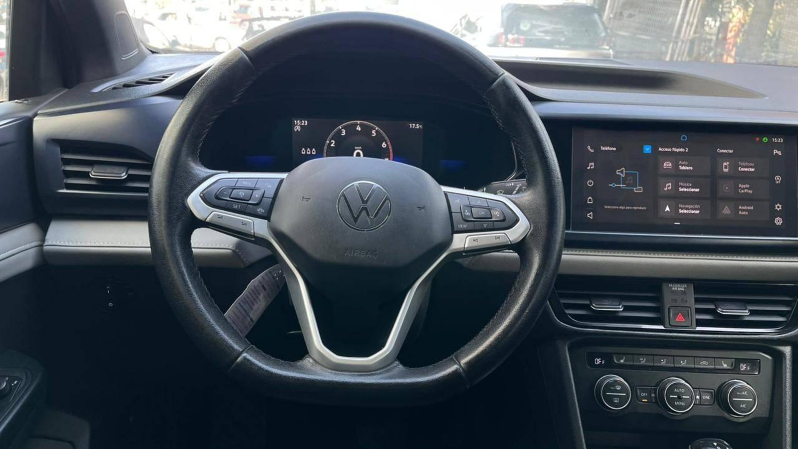 Volkswagen Taos 2022 - Imagen 13 de 18