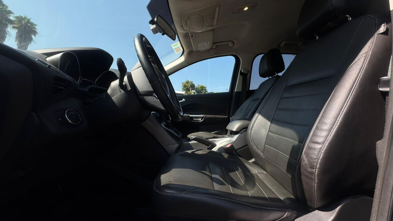 Ford Escape 2014 - Imagen 5 de 11