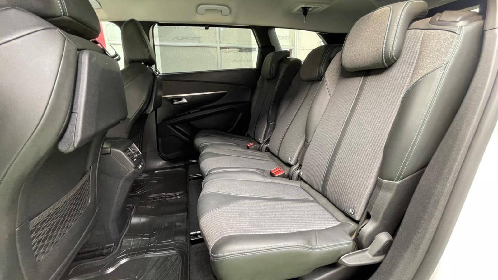 Peugeot 5008 2022 - Imagen 6 de 16