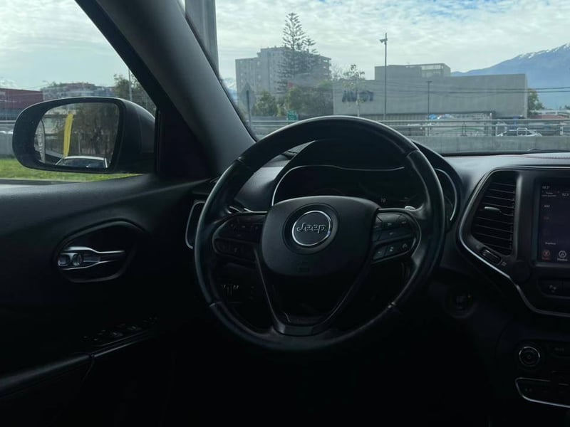 Jeep CHEROKEE 2019 - Imagen 10 de 18