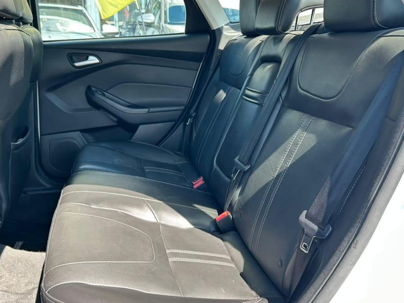 Ford NEW FOCUS 2013 - Imagen 6 de 20