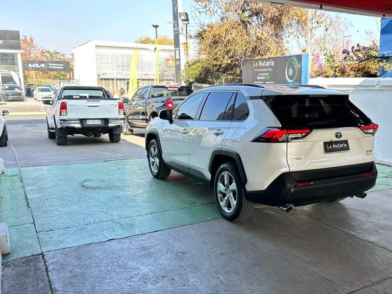 Toyota NEW RAV4 2021 - Imagen 4 de 20