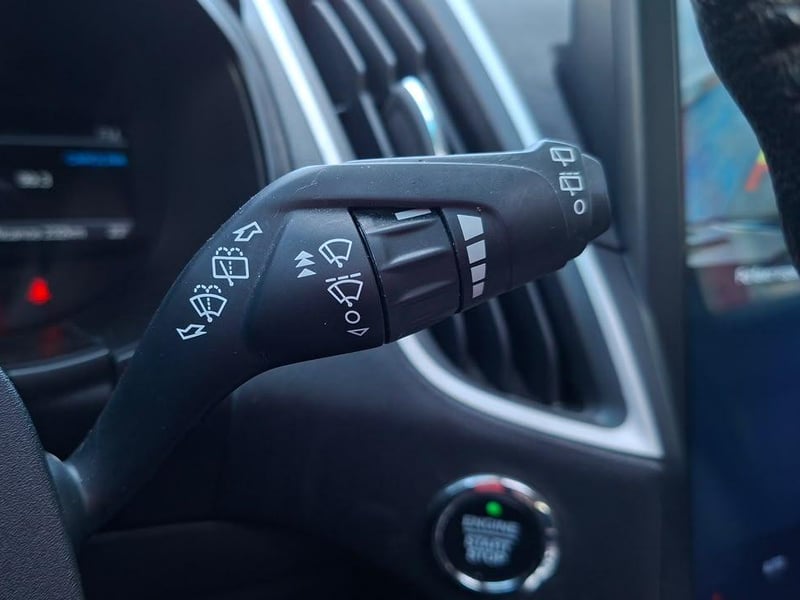 Ford EDGE 2023 - Imagen 15 de 18