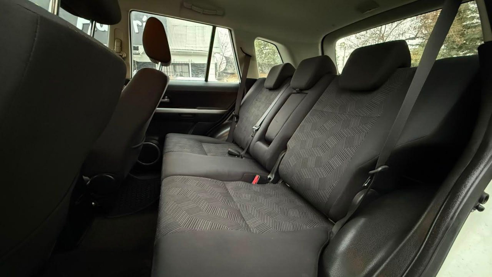 Suzuki GRAND NOMADE 2015 - Imagen 6 de 18
