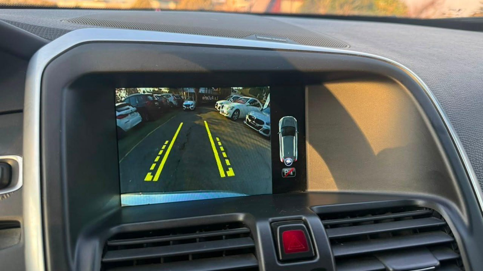 VOLVO XC60 2016 - Imagen 13 de 20