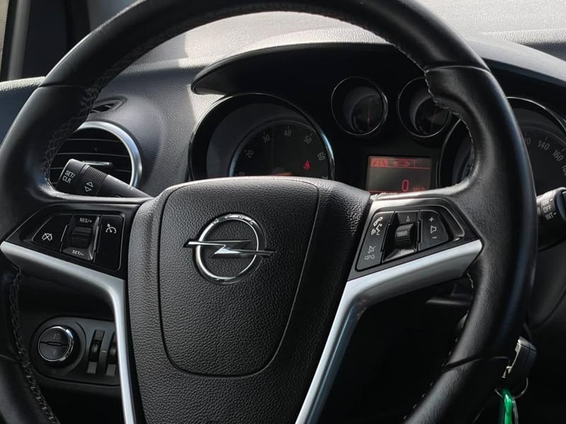 Opel MERIVA 2017 - Imagen 11 de 14