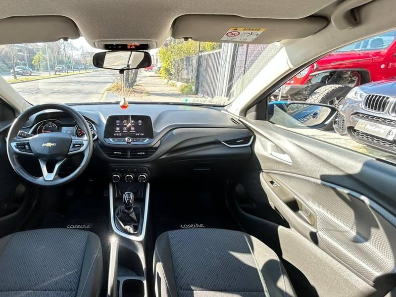 Chevrolet Onix 2021 - Imagen 10 de 20