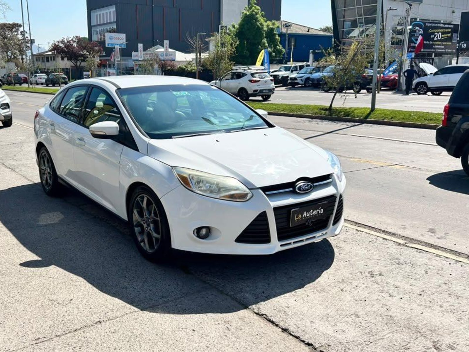 Ford NEW FOCUS 2013 - Foto 2 de 20