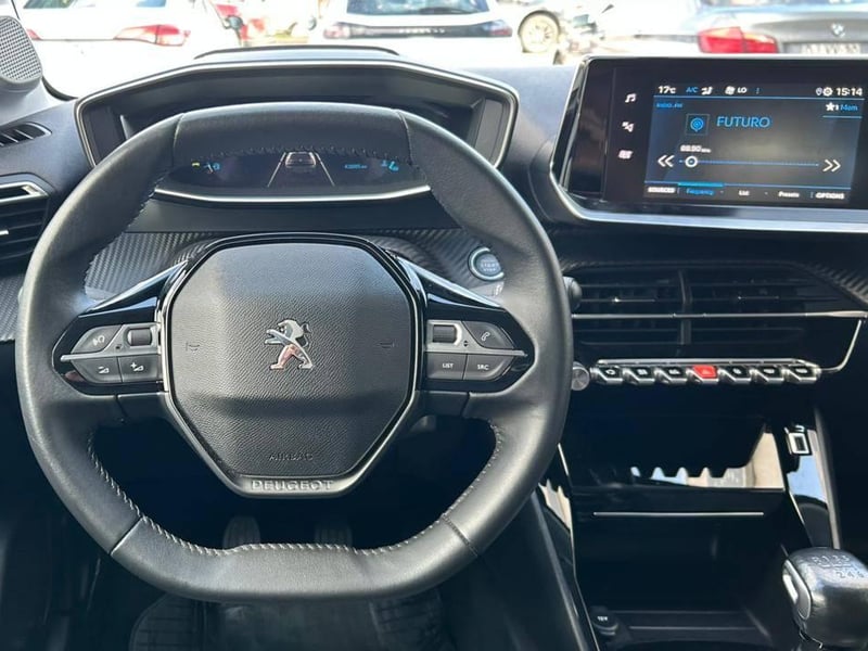 Peugeot 208 2023 - Imagen 8 de 20