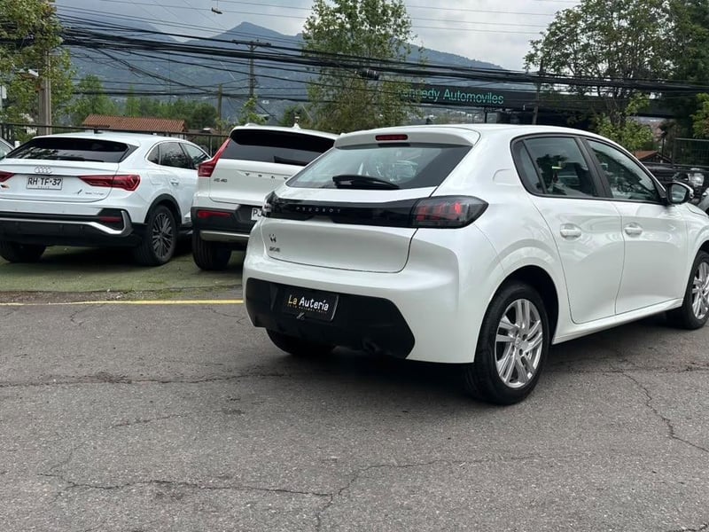 Peugeot 208 2023 - Imagen 5 de 20