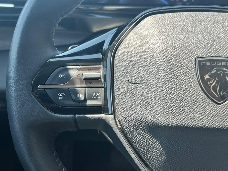 Peugeot 308 2023 - Imagen 17 de 20