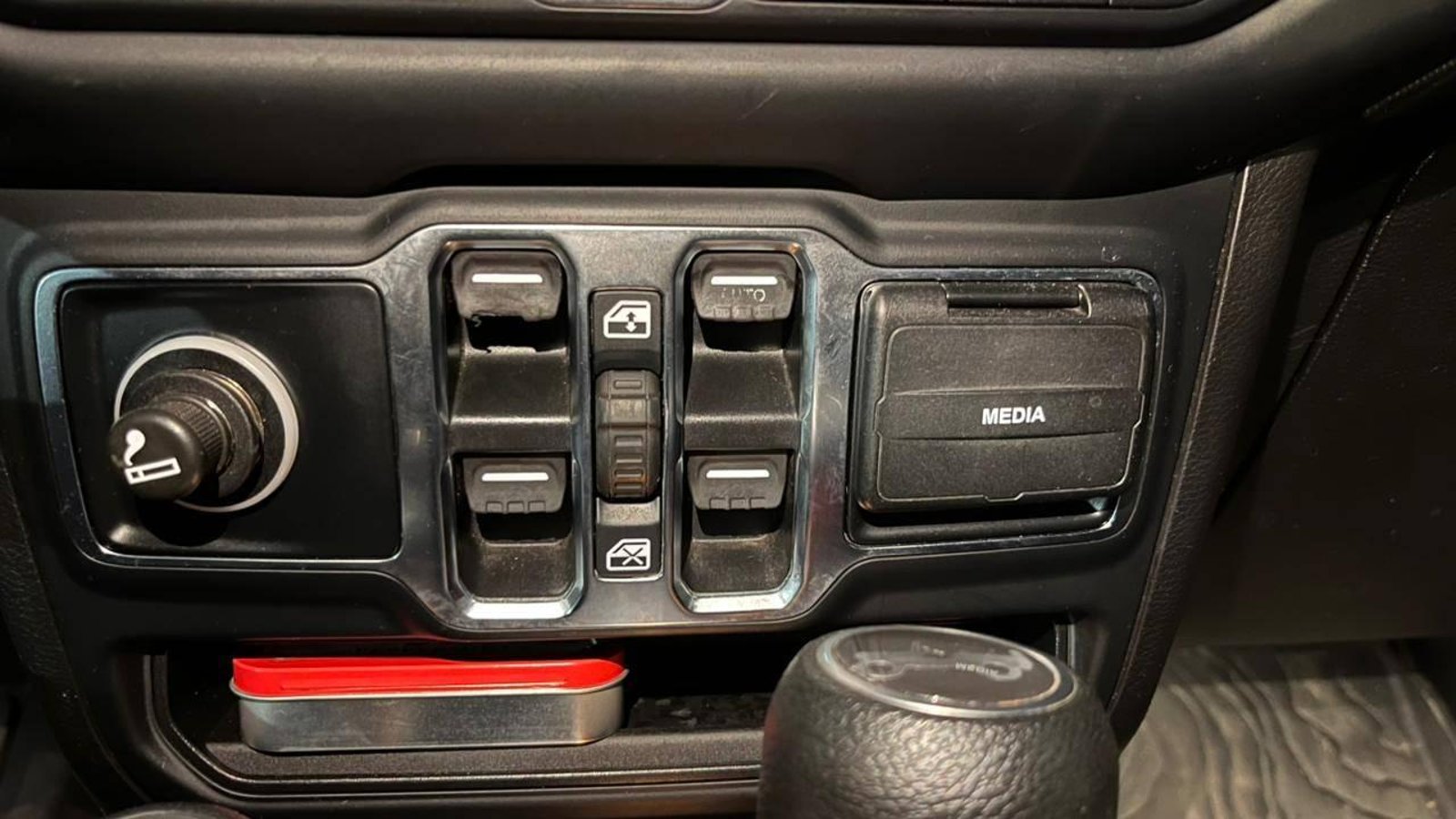 Jeep Wrangler 2020 - Imagen 14 de 20