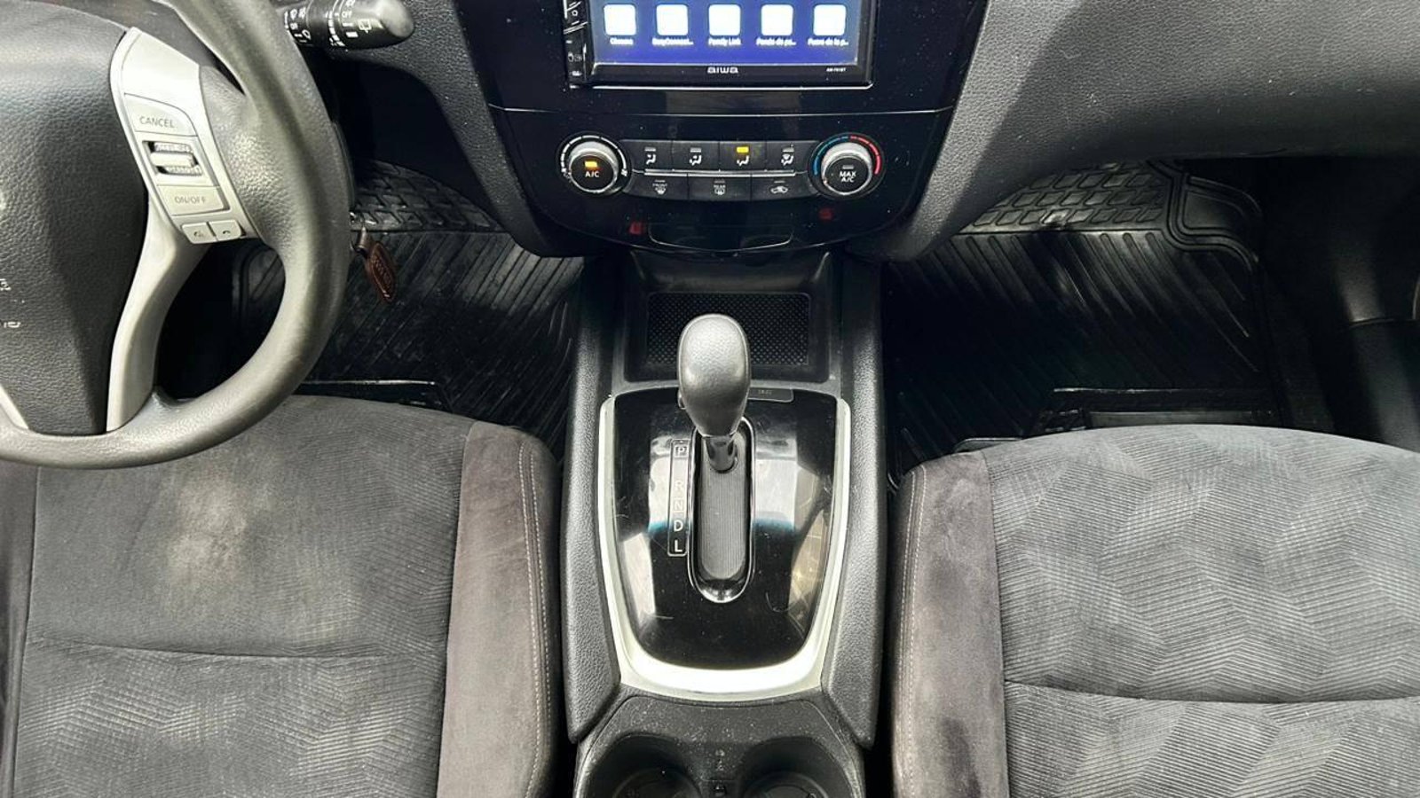 Nissan X-Trail 2015 - Imagen 14 de 20