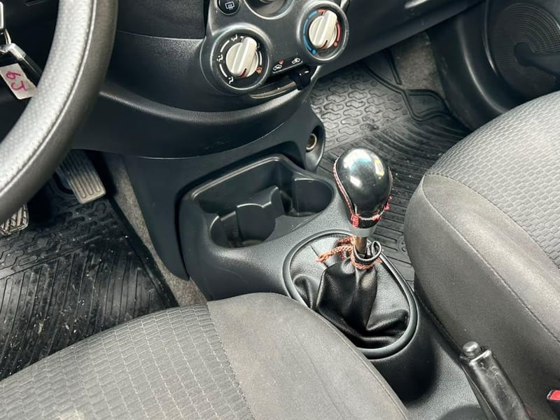 Nissan MARCH 2017 - Imagen 9 de 17