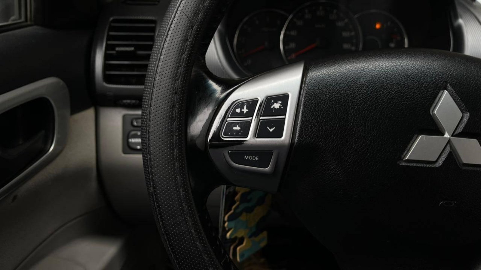 Mitsubishi Montero Sport 2013 - Imagen 11 de 14