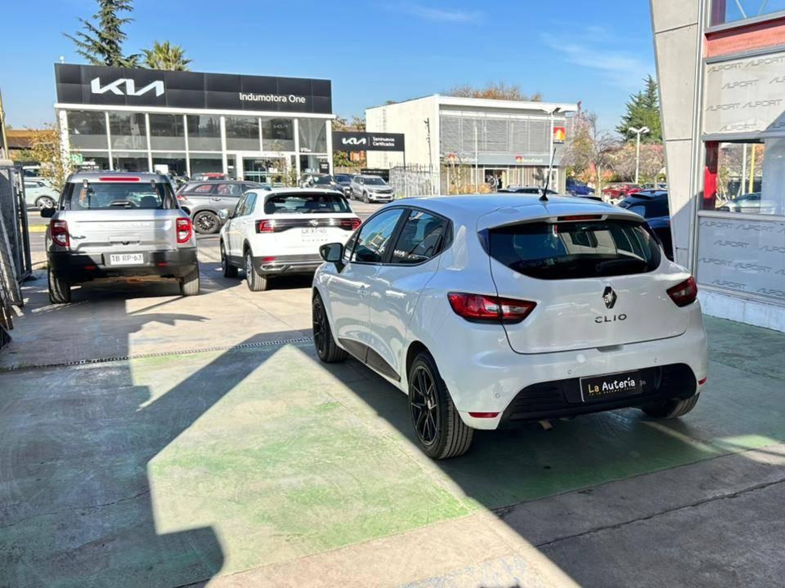 Renault Clio 2018 - Foto 4 de 20