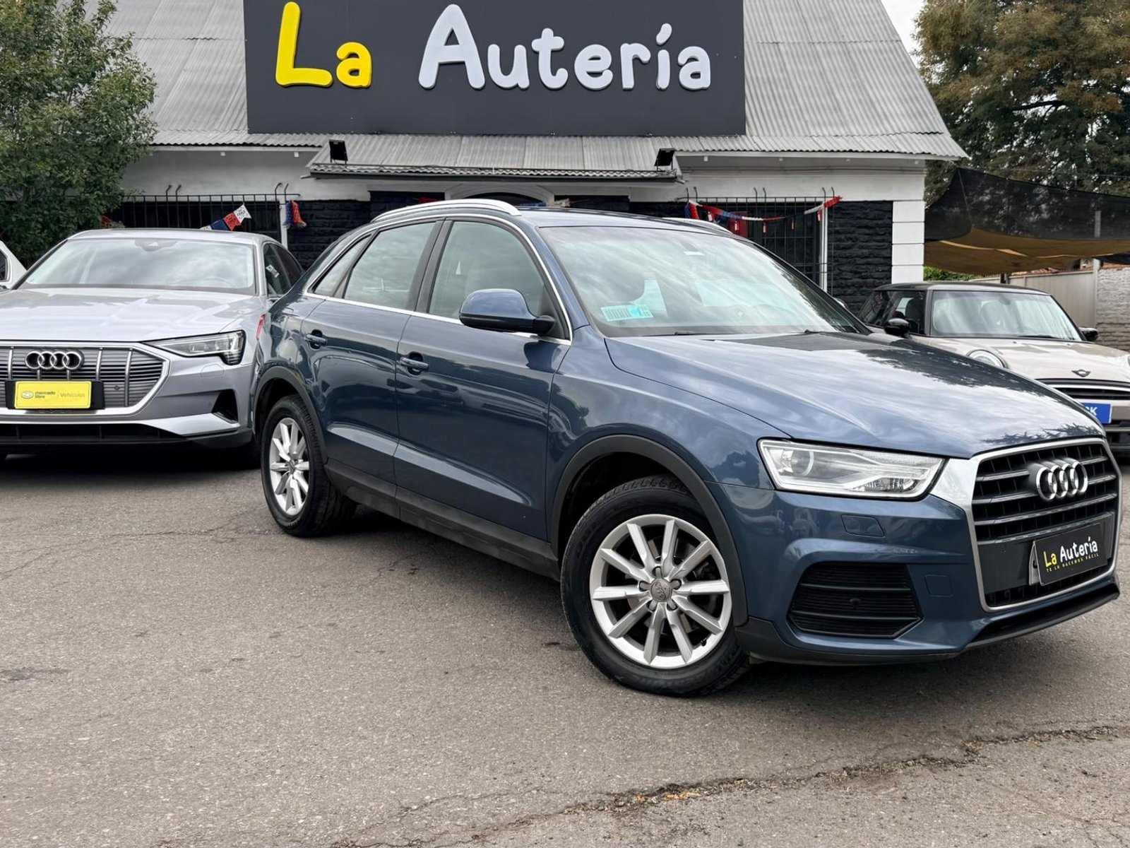 Audi Q3 TFSI 1.4 AUT 2018 - Foto 2 de 20