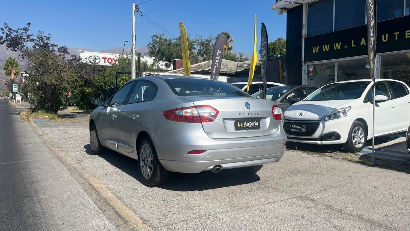 Renault Fluence 2015 - Imagen 4 de 18