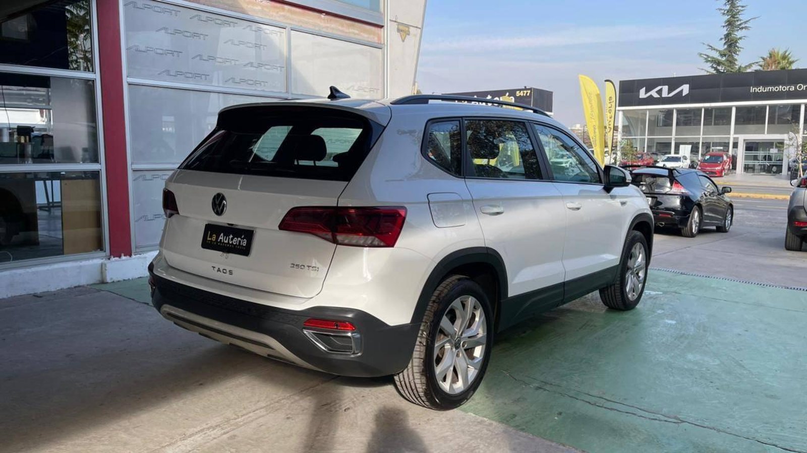 Volkswagen Taos 2022 - Imagen 3 de 18
