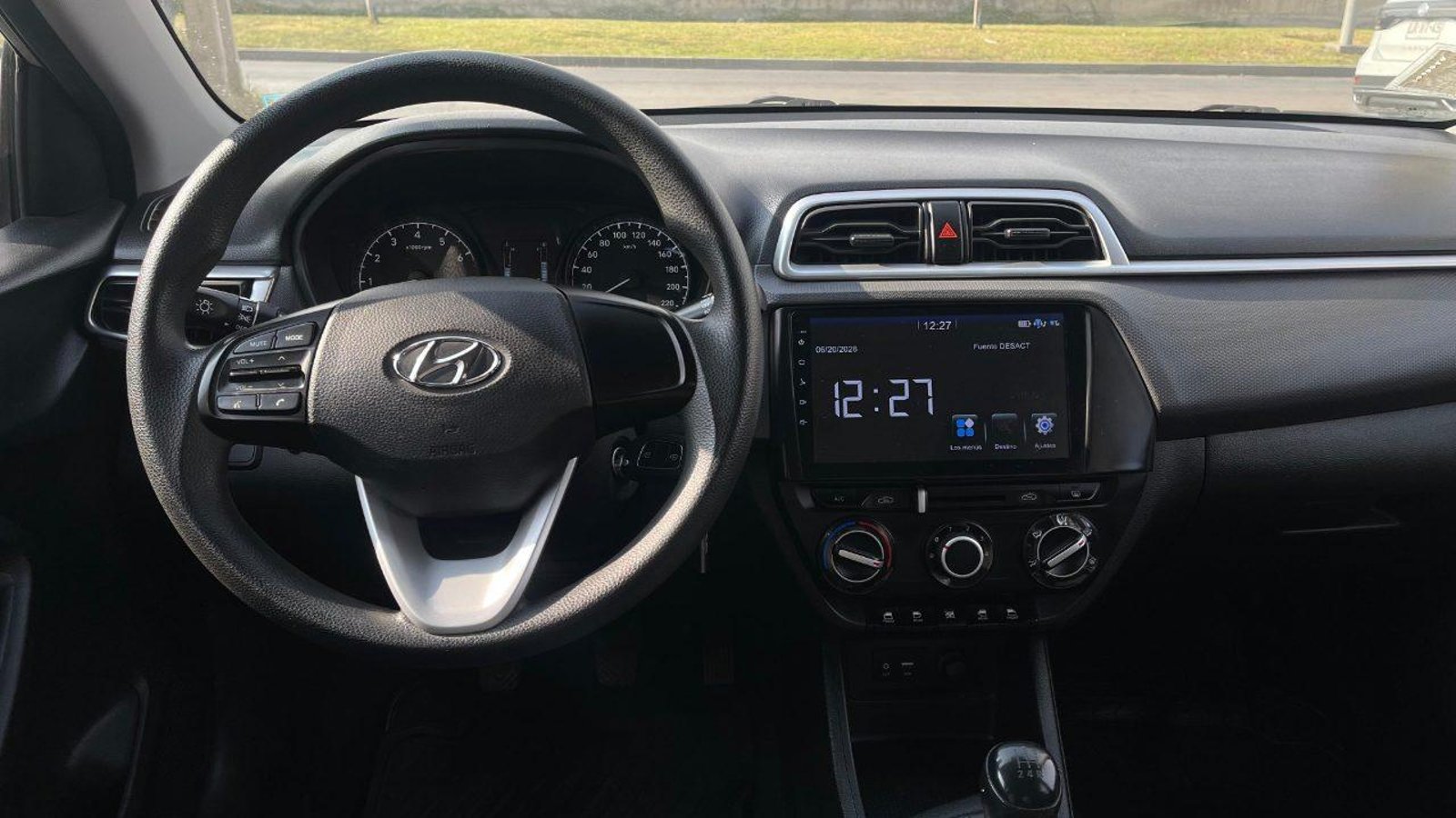 HYUNDAI VERNA 2020 - Imagen 8 de 13