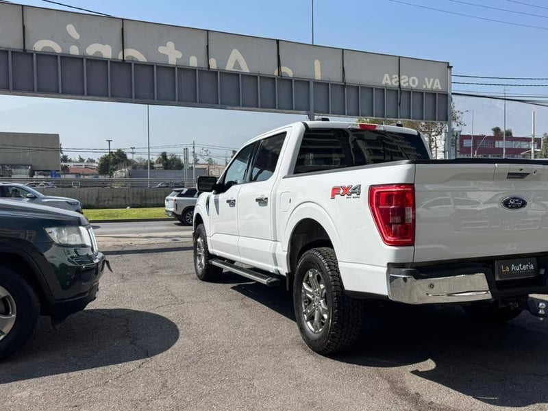 Ford F-150 2023 - Imagen 3 de 20