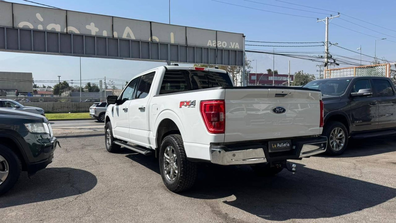 Ford F-150 2023 - Imagen 3 de 20