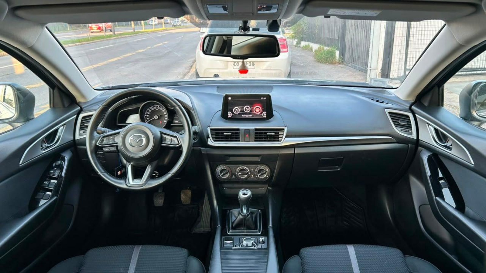 Mazda 3 2018 - Imagen 11 de 20