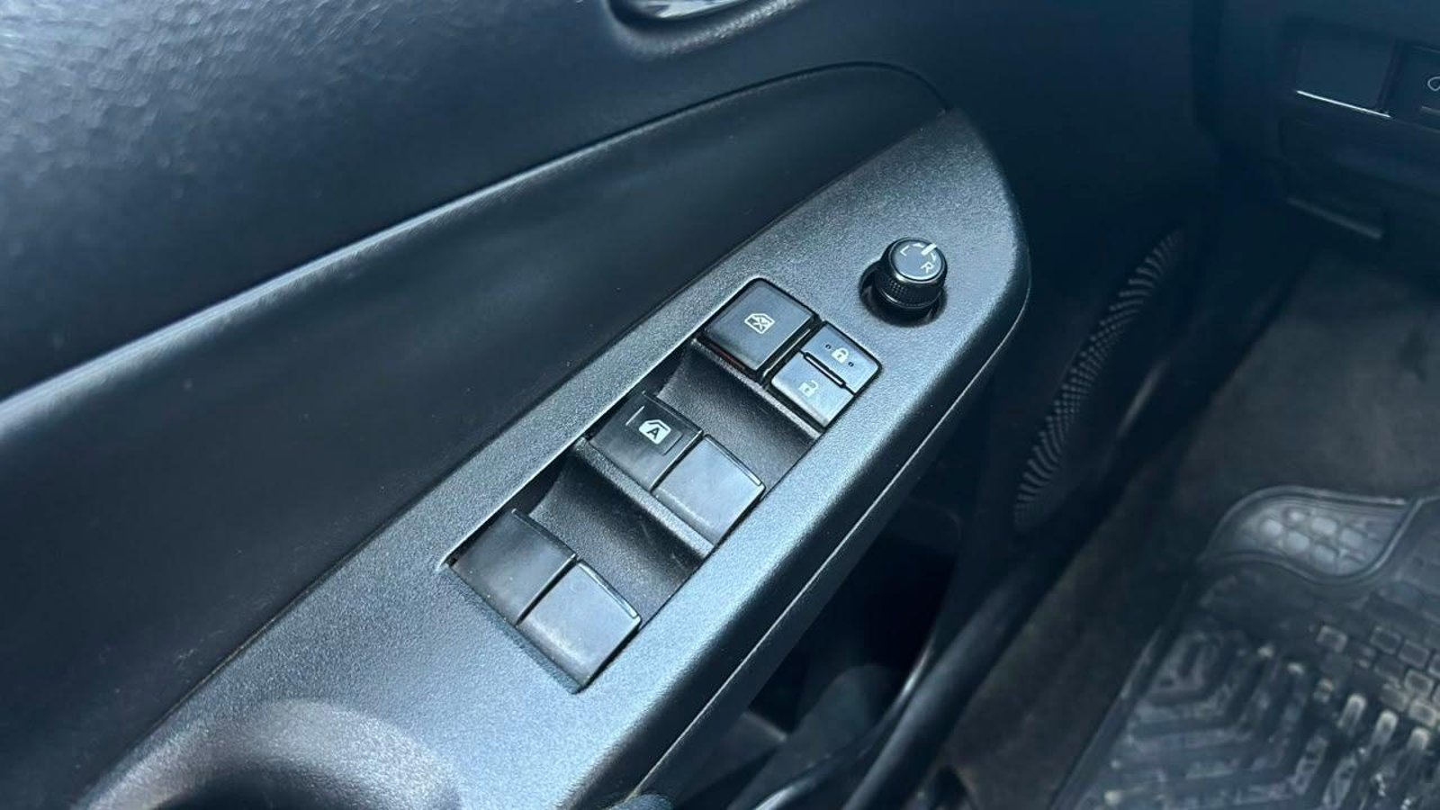 Toyota YARIS 2019 - Imagen 20 de 20