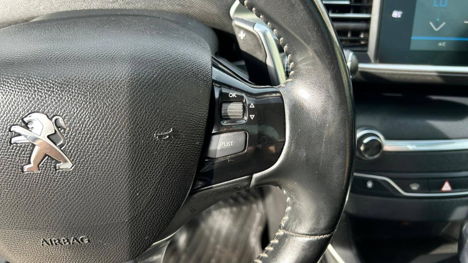 Peugeot 308 2020 - Imagen 19 de 20