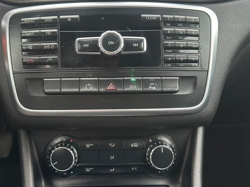 Mercedes-Benz CLA200 2013 - Imagen 8 de 20
