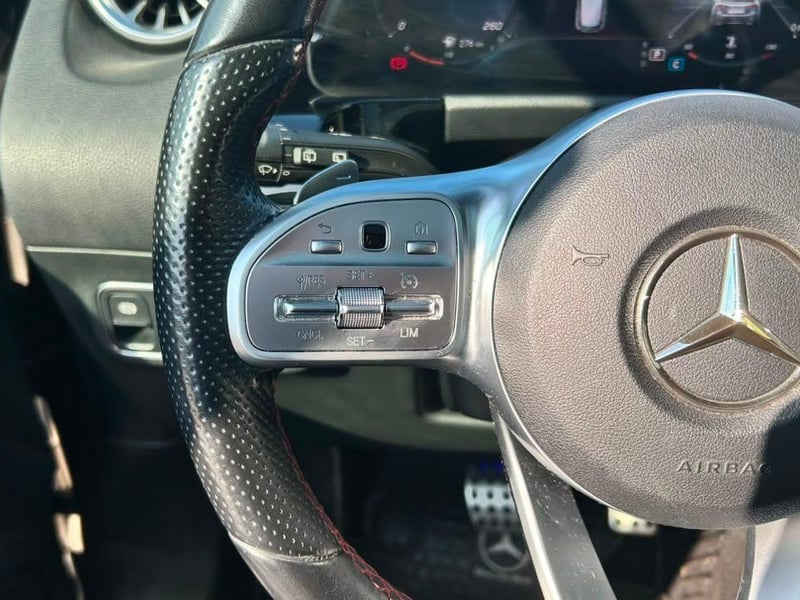 Mercedes-Benz GLA 2022 - Imagen 18 de 20